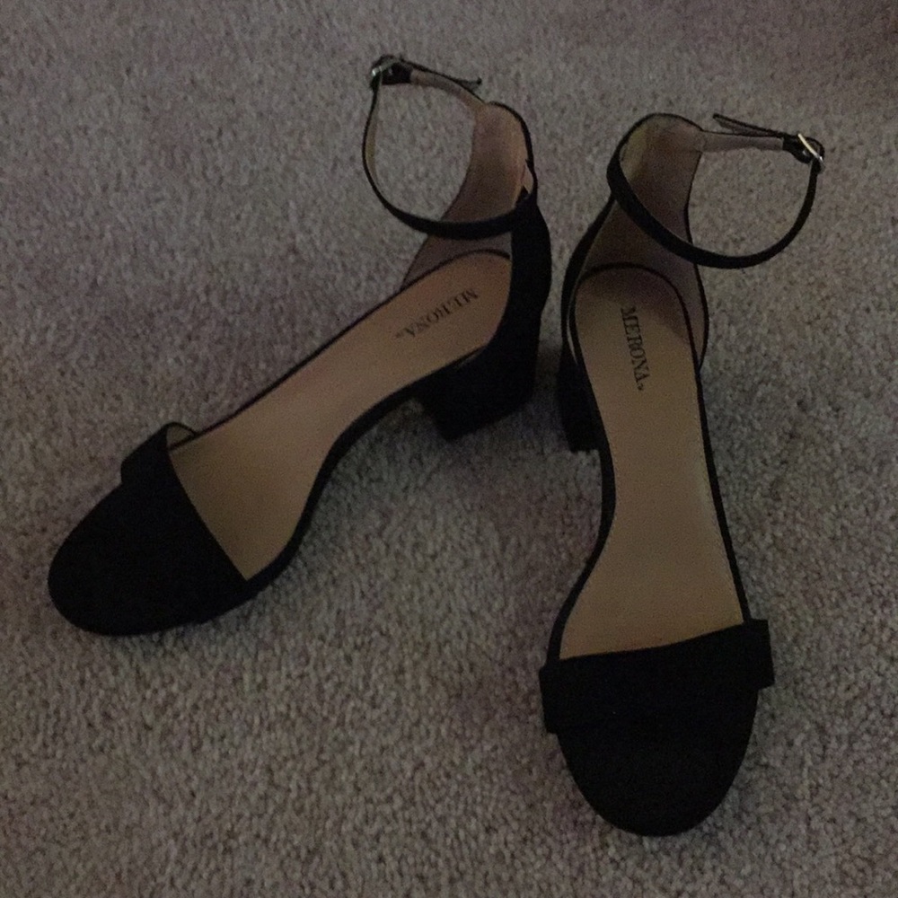 Black Suede Sandels
